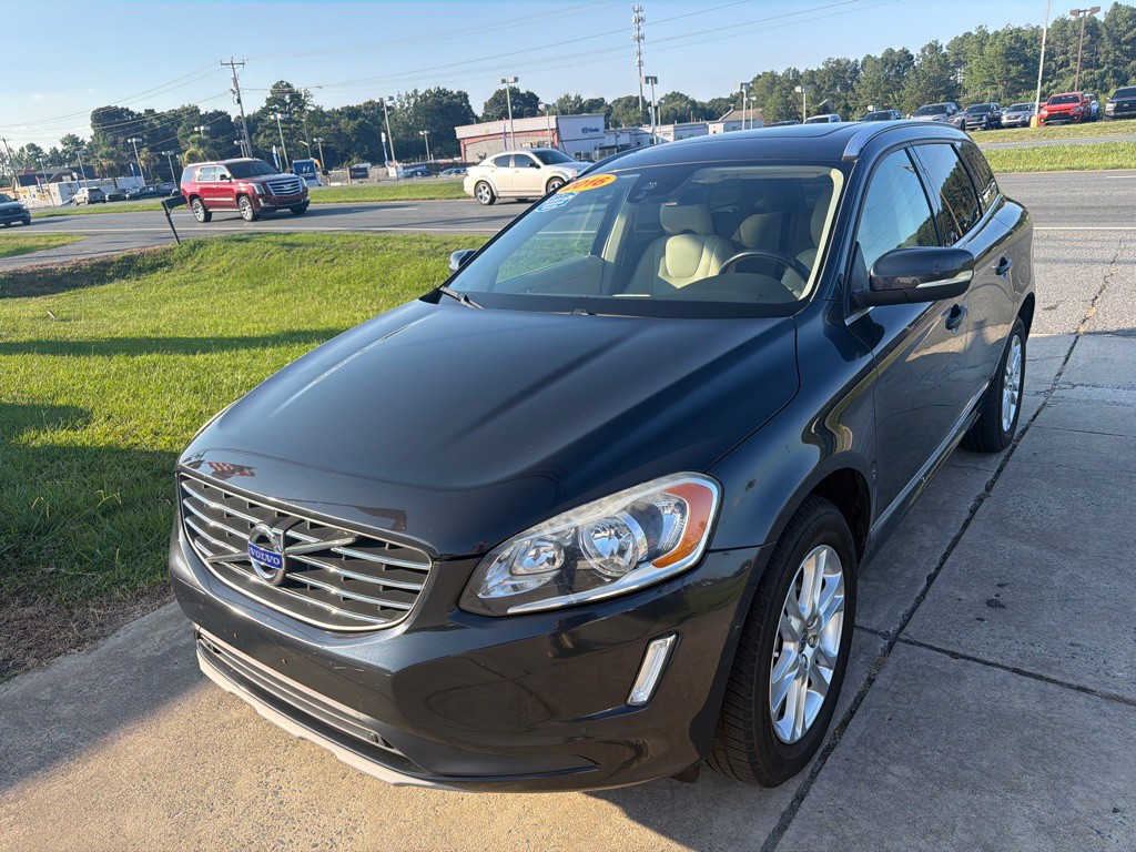 2016 Volvo XC60 Image 4