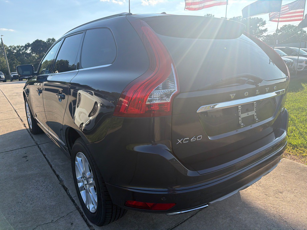 2016 Volvo XC60 Image 8