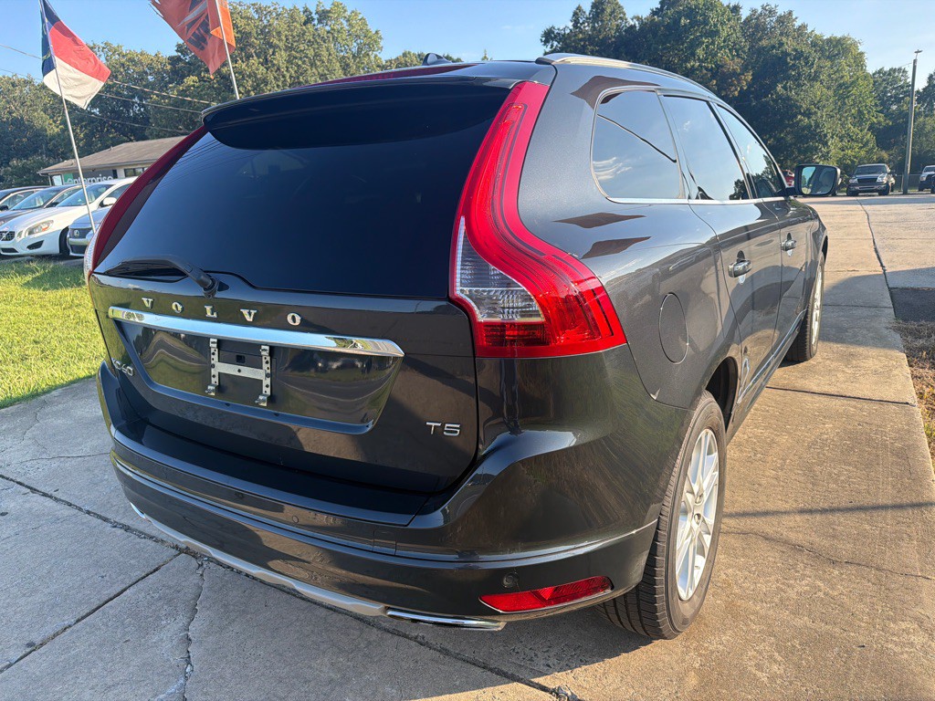 2016 Volvo XC60 Image 9