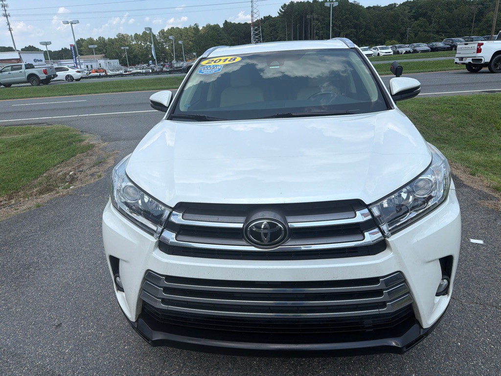 2018 Toyota Highlander Image 6