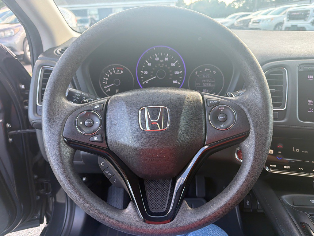 2016 Honda HR-V Image 16