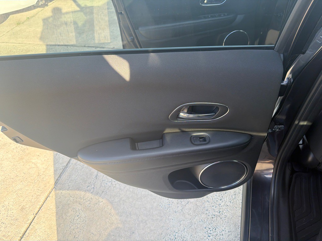 2016 Honda HR-V Image 30