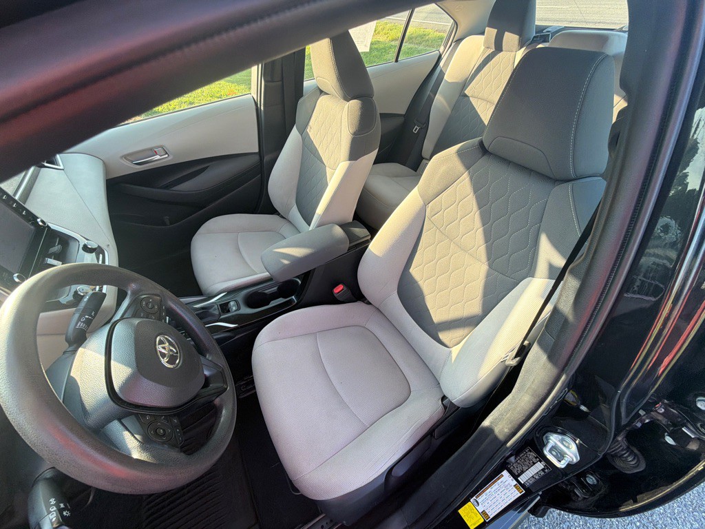 2020 Toyota Corolla Image 25