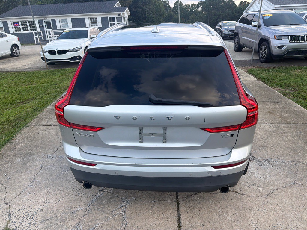 2018 Volvo XC60 Image 13
