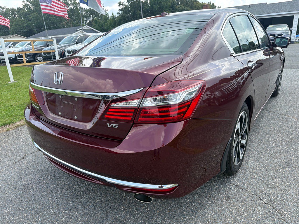 2016 Honda Accord Image 8