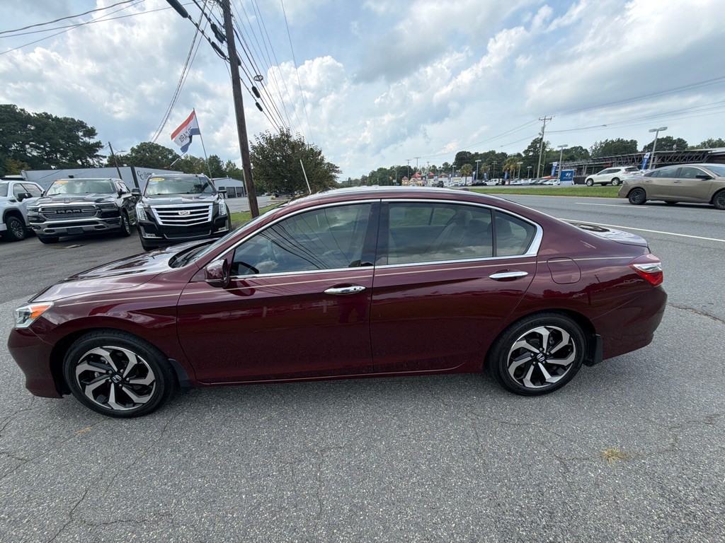 2016 Honda Accord Image 13
