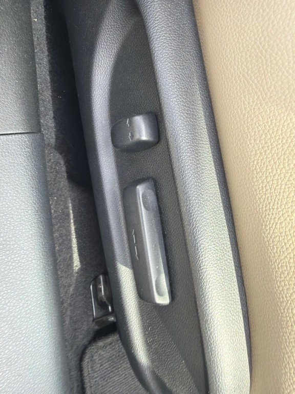 2016 Honda Accord Image 31