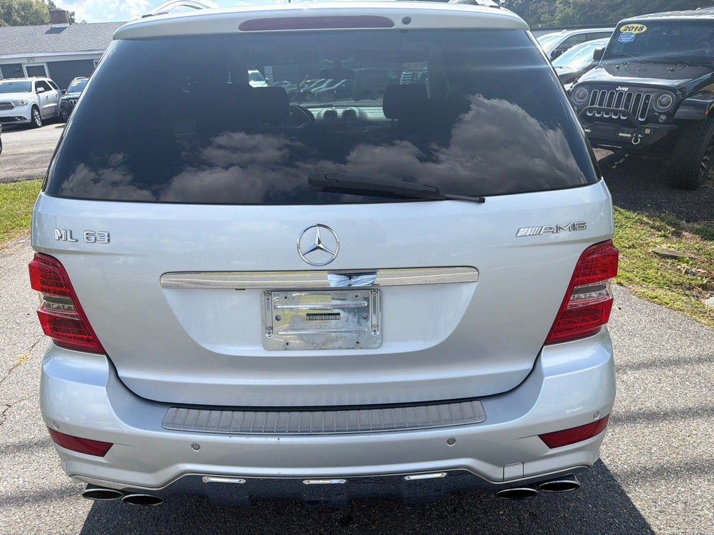 2009 Mercedes-Benz M-Class Image 10