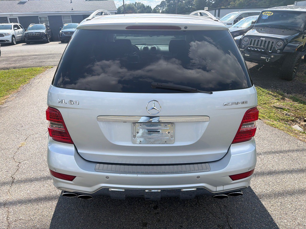2009 Mercedes-Benz M-Class Image 13