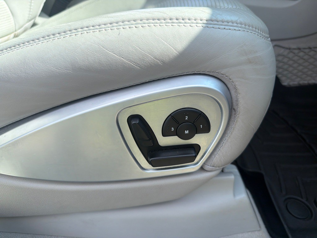 2009 Mercedes-Benz M-Class Image 32