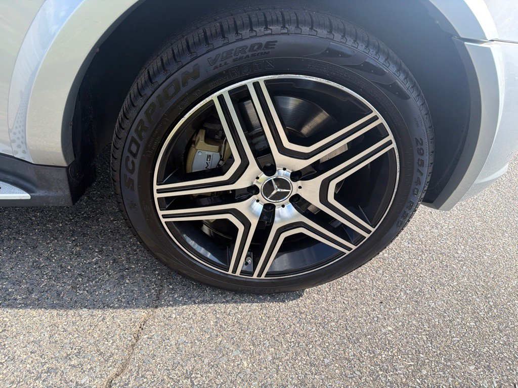 2009 Mercedes-Benz M-Class Image 41