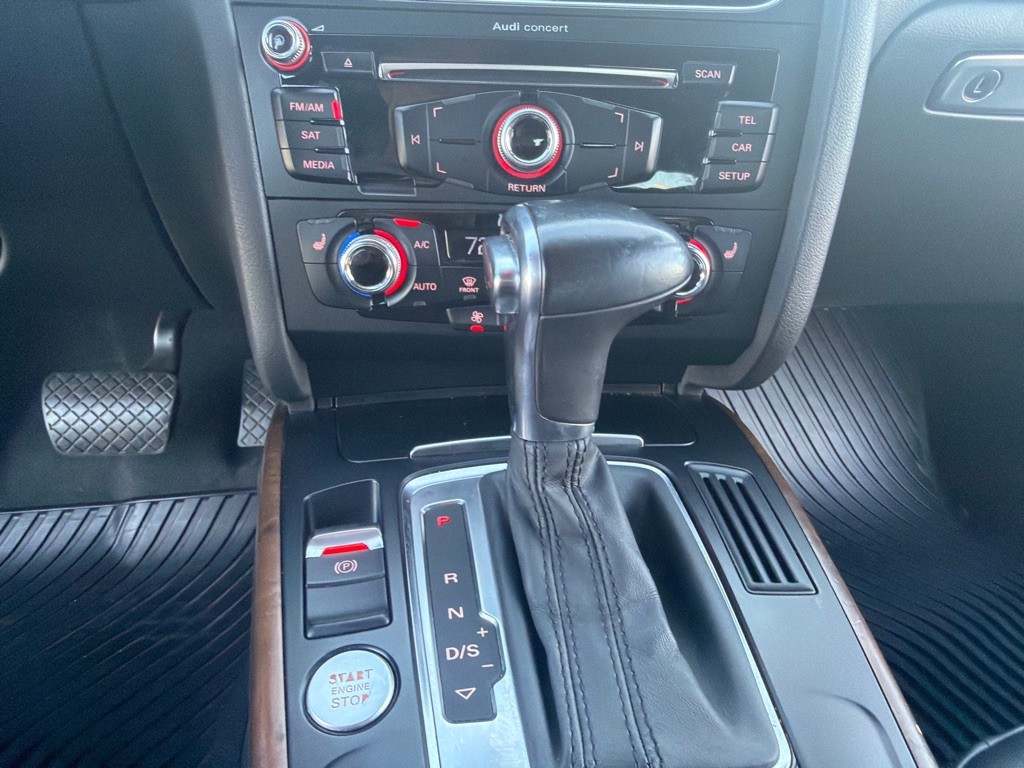 2015 Audi A4 Image 22