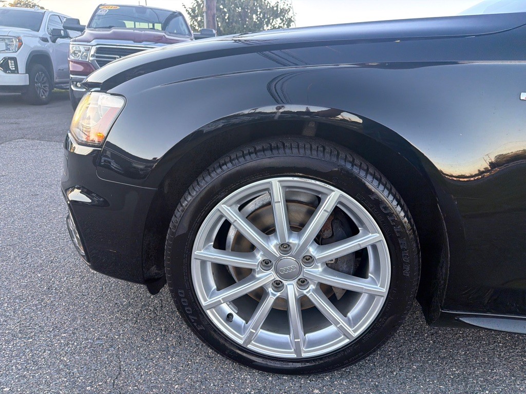 2015 Audi A4 Image 32