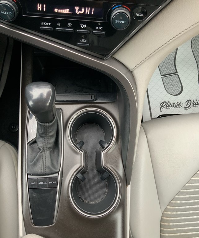 2022 Toyota Camry Image 12