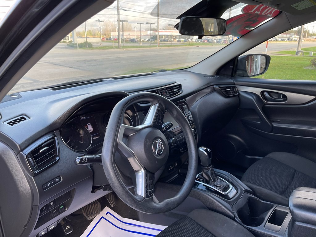 2021 Nissan Rogue Image 9