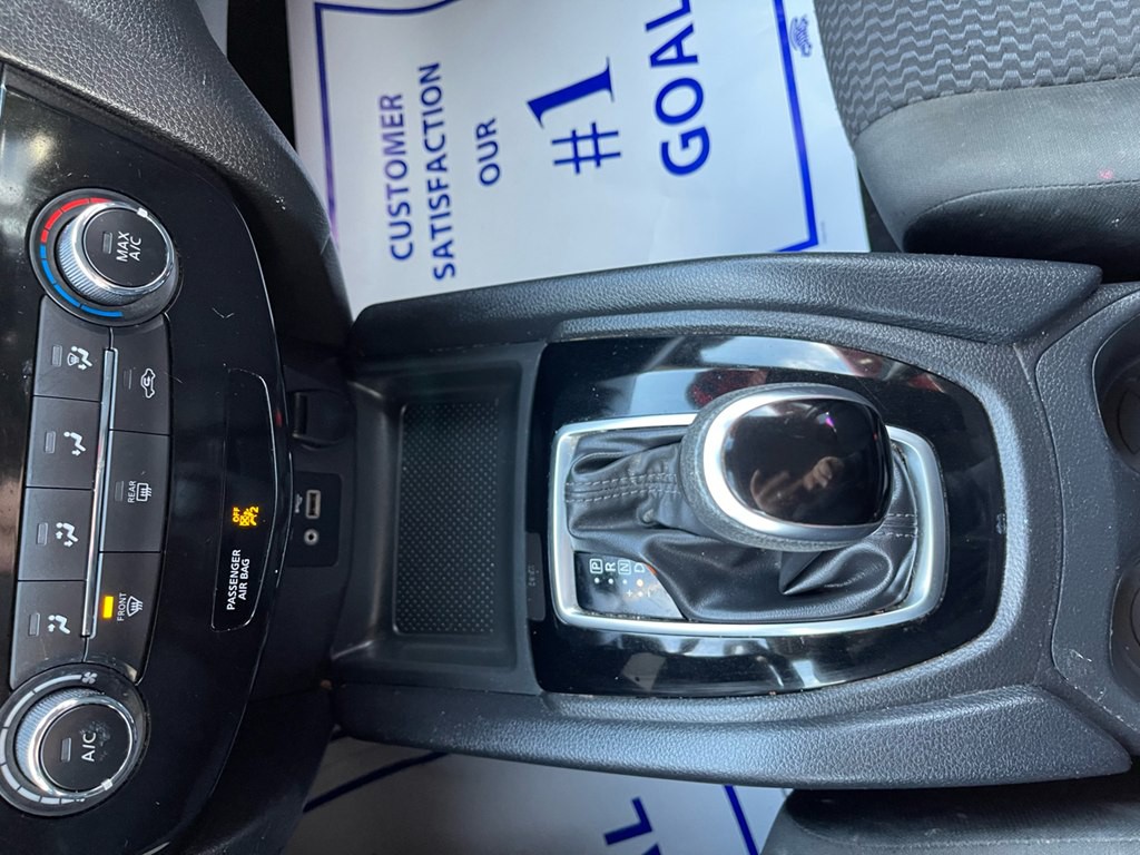 2021 Nissan Rogue Image 14