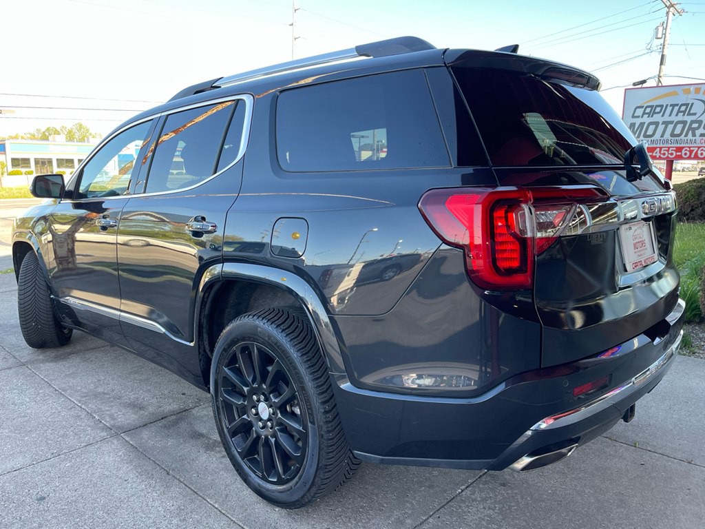 2020 GMC Acadia Image 2