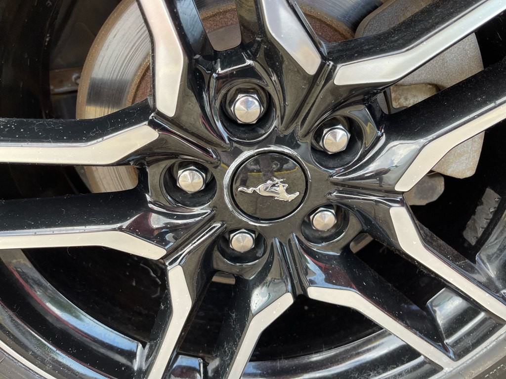 2019 Ford Mustang Image 7