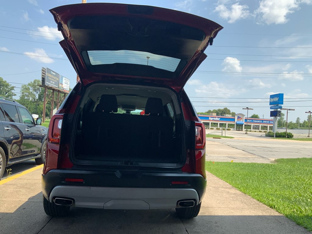 2023 GMC Acadia Image 17