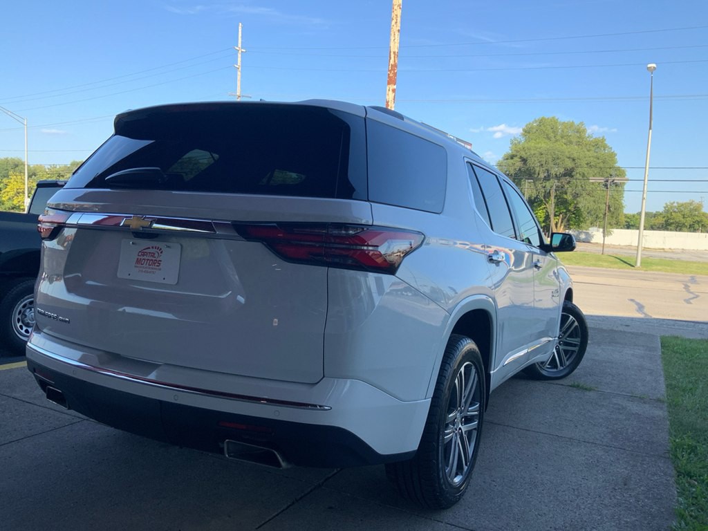 2022 Chevrolet Traverse Image 4