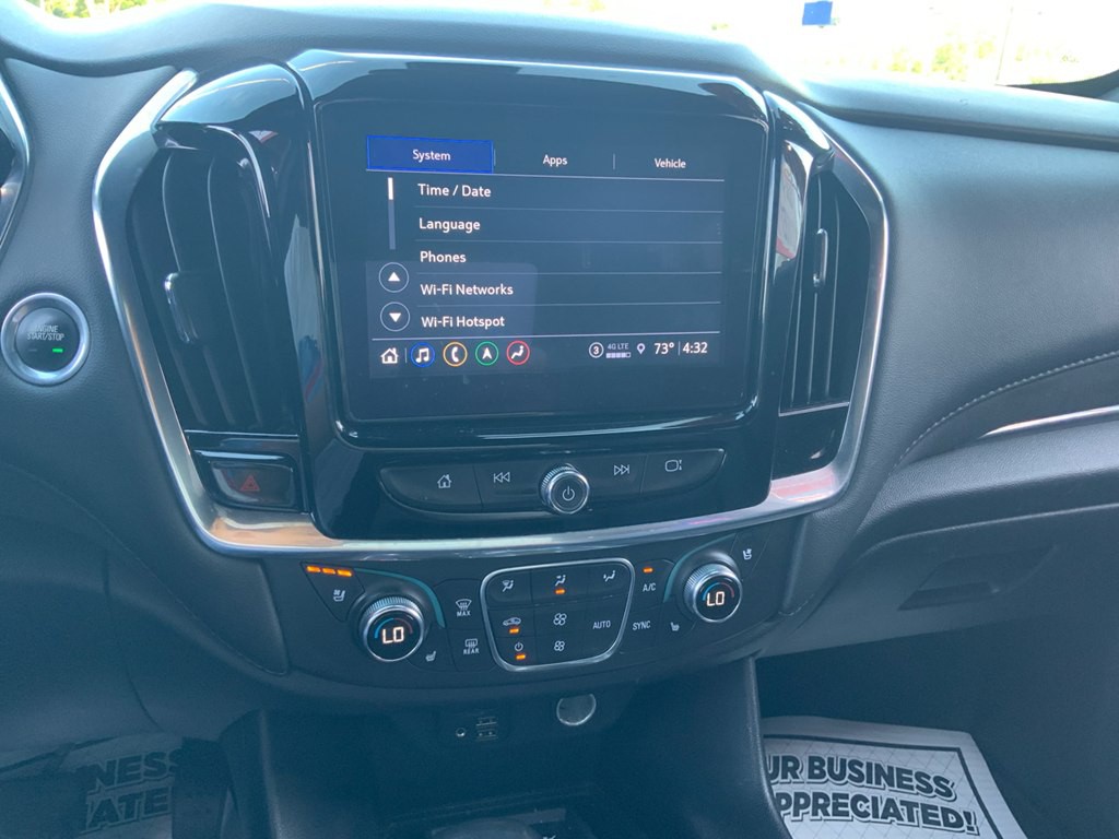 2022 Chevrolet Traverse Image 12