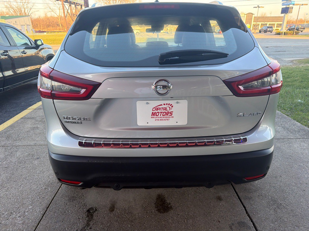 2022 Nissan Rogue Image 3
