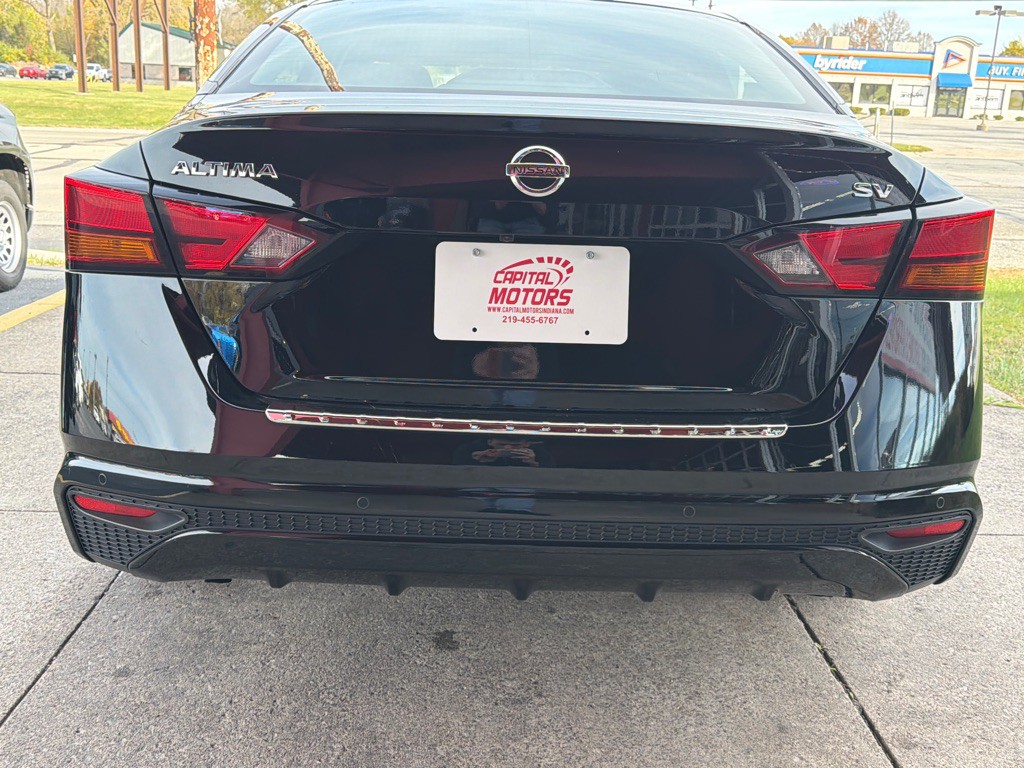 2022 Nissan Altima Image 3
