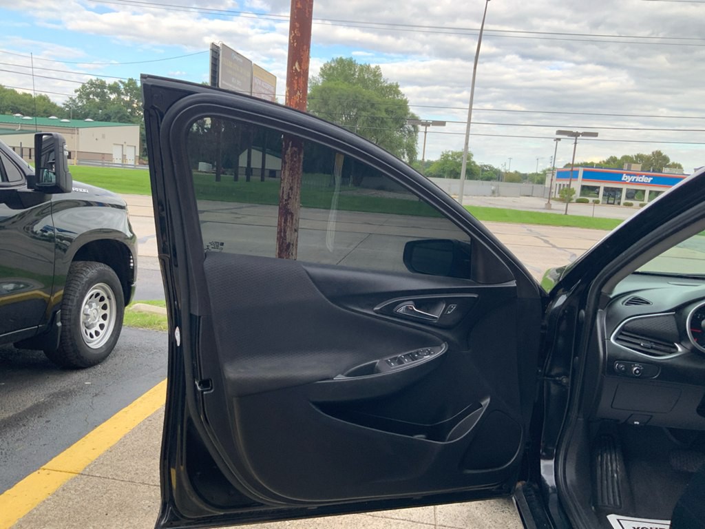 2024 Chevrolet Malibu Image 8