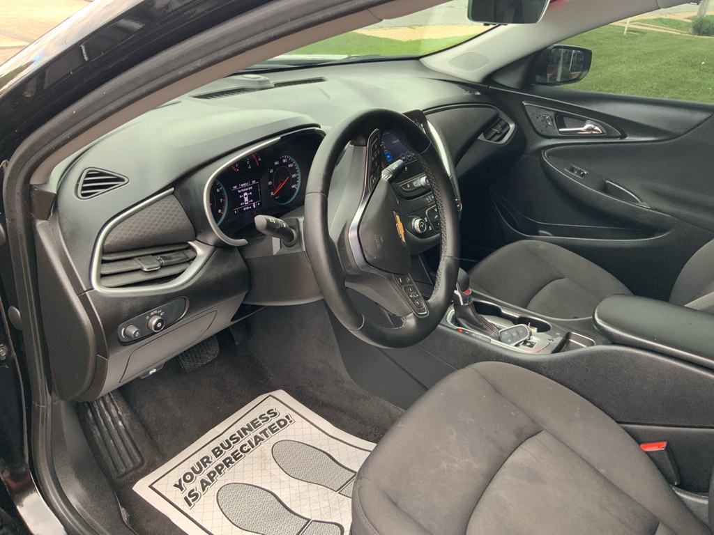 2024 Chevrolet Malibu Image 9