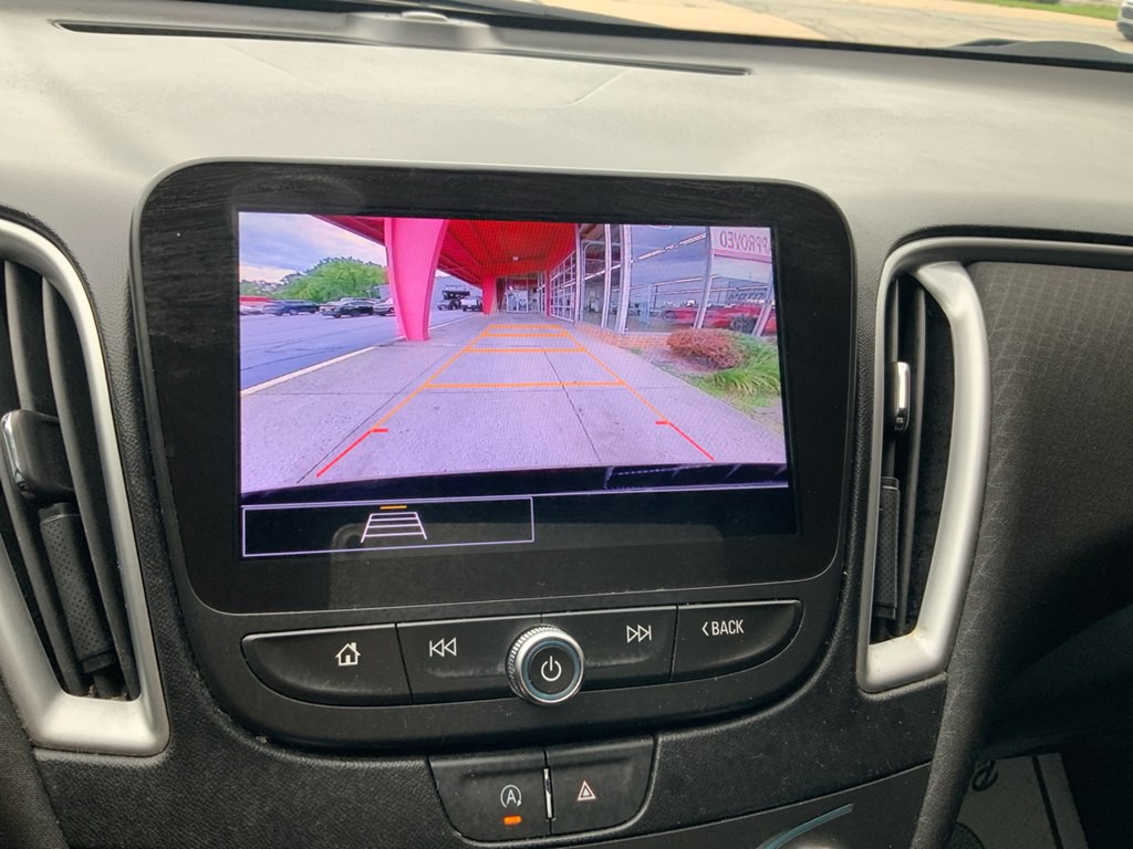 2024 Chevrolet Malibu Image 12