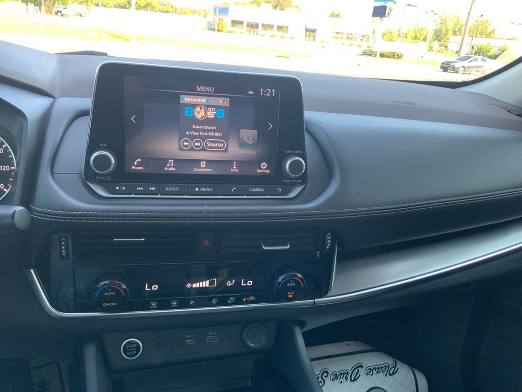 2023 Nissan Rogue Image 13