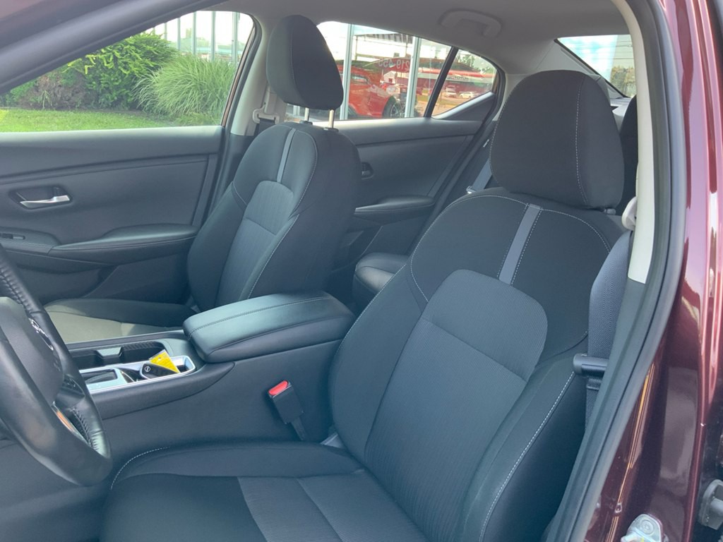 2025 Nissan Sentra Image 10