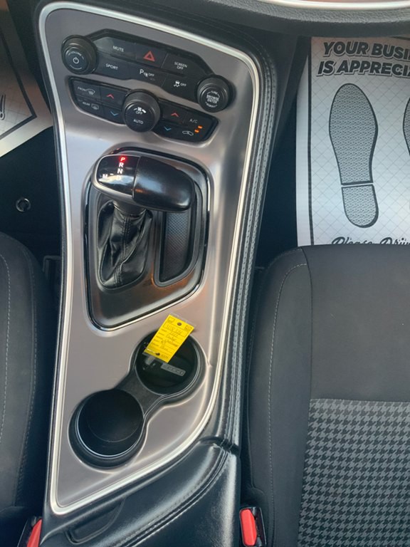 2022 Dodge Challenger Image 15