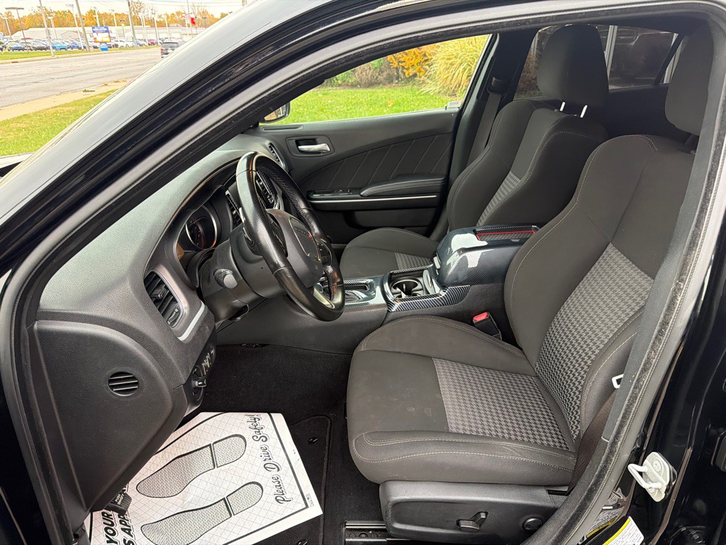 2022 Dodge Charger Image 10