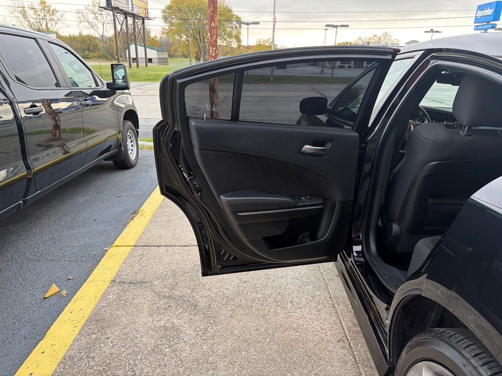 2022 Dodge Charger Image 15