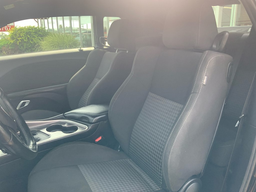 2021 Dodge Challenger Image 10