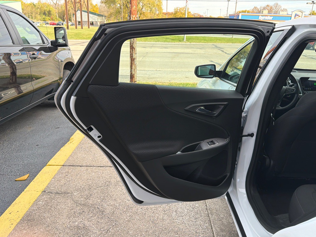 2025 Chevrolet Malibu Image 12