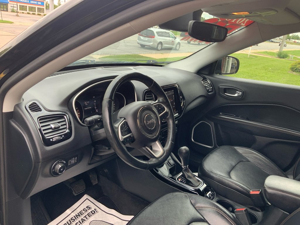2018 Jeep Compass Image 15