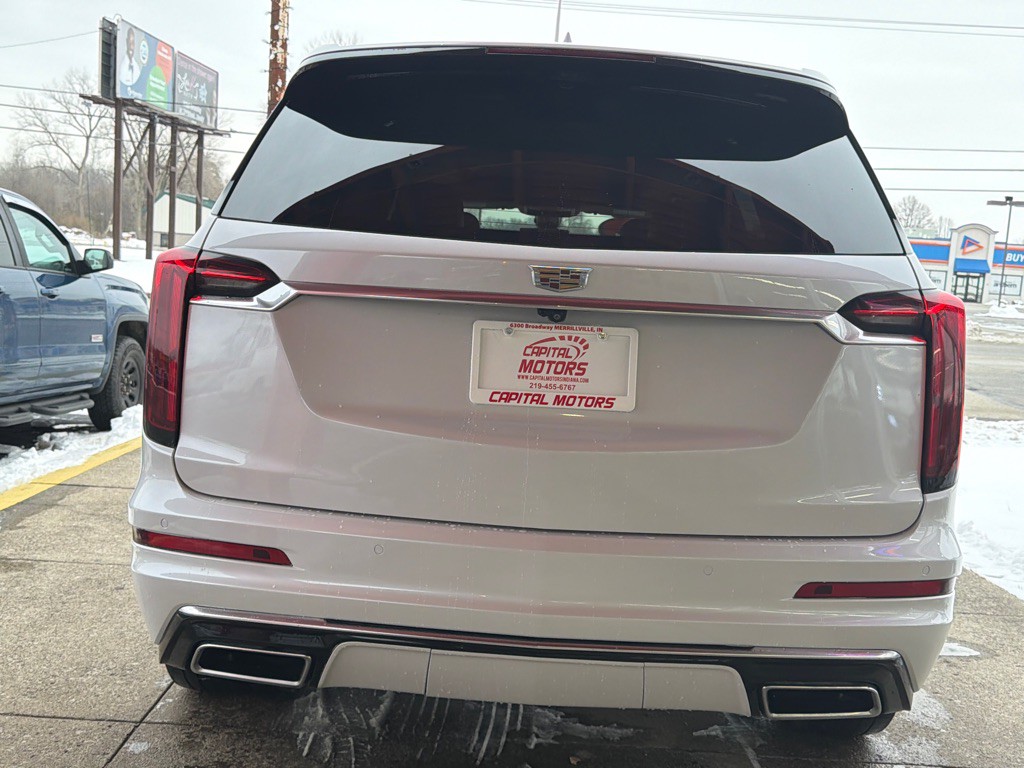 2021 Cadillac XT6 Image 3