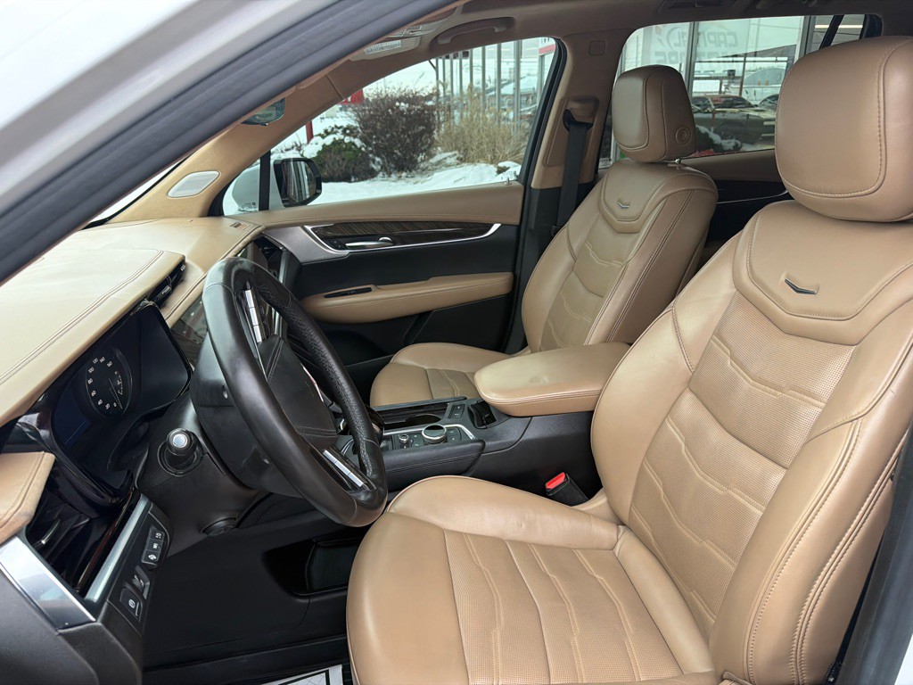 2021 Cadillac XT6 Image 10