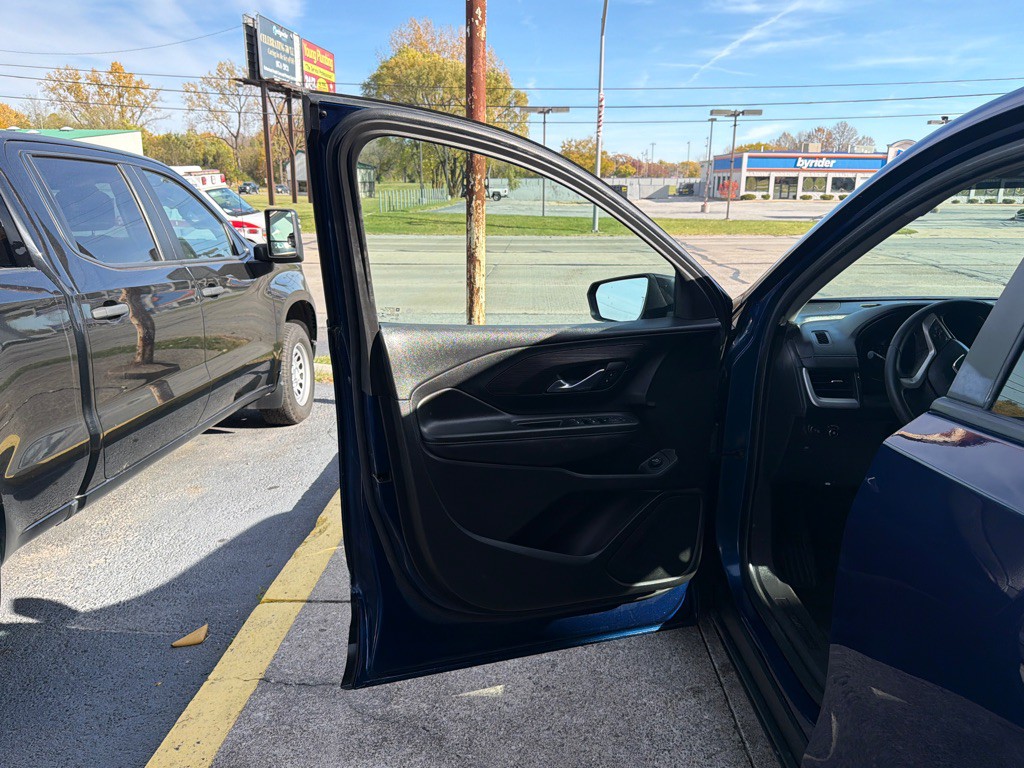 2022 GMC Terrain Image 9