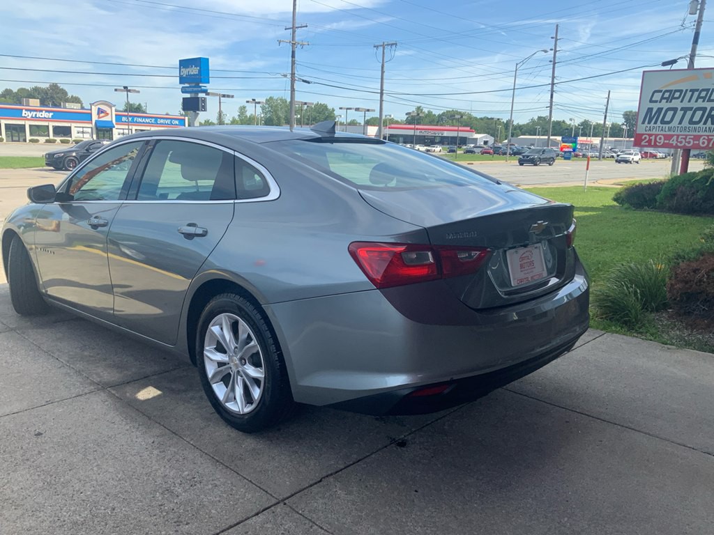 2023 Chevrolet Malibu Image 2