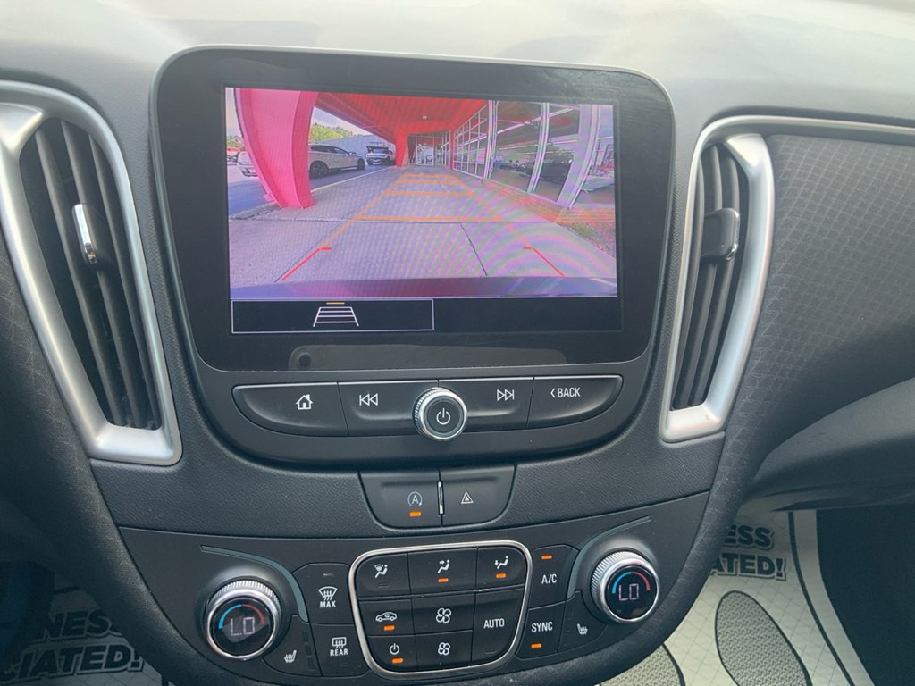 2023 Chevrolet Malibu Image 12