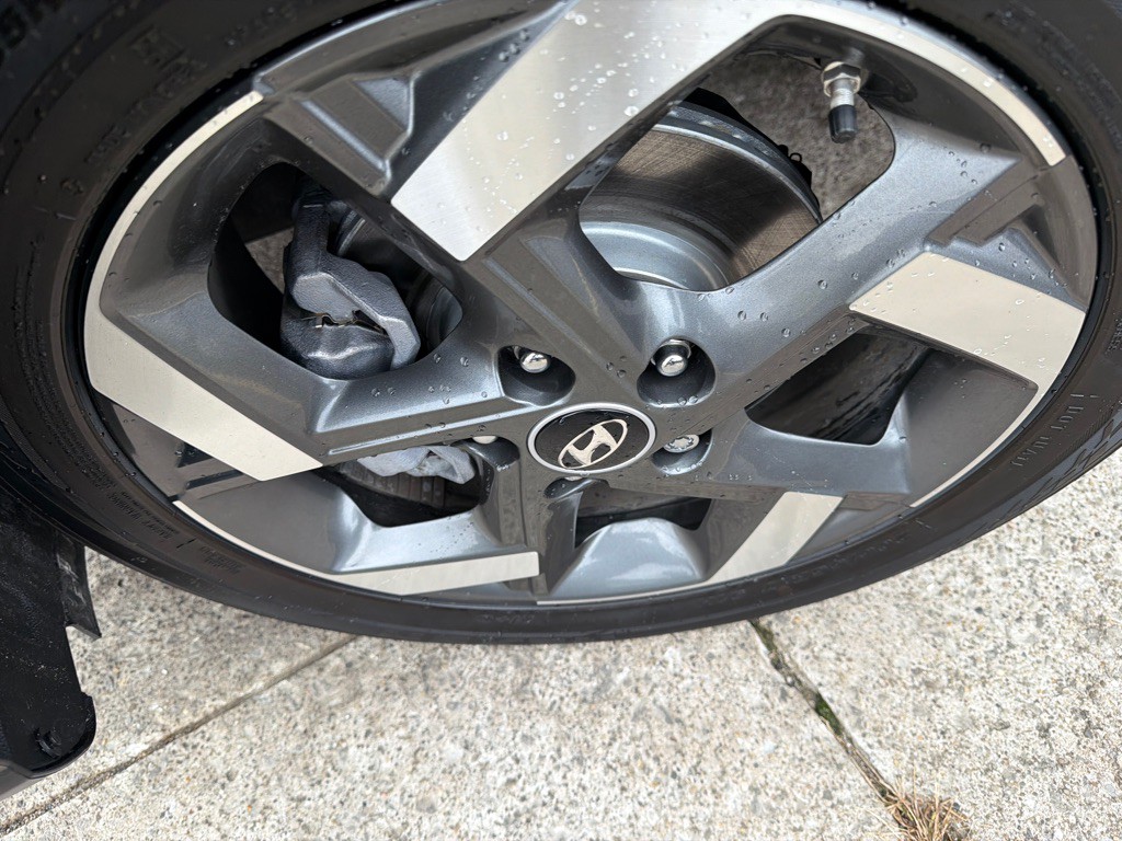 2025 Hyundai Venue Image 7