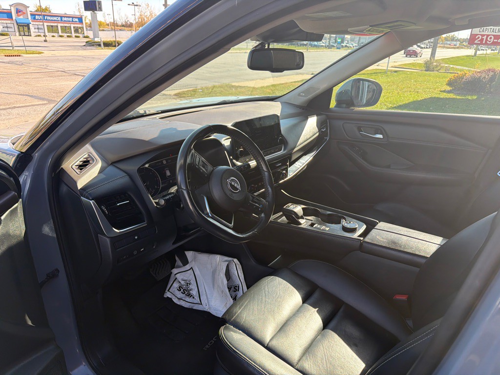 2023 Nissan Rogue Image 9