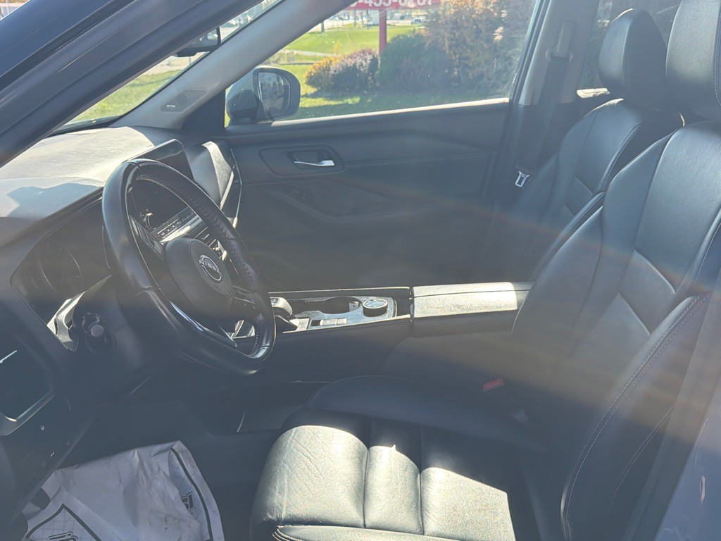 2023 Nissan Rogue Image 10
