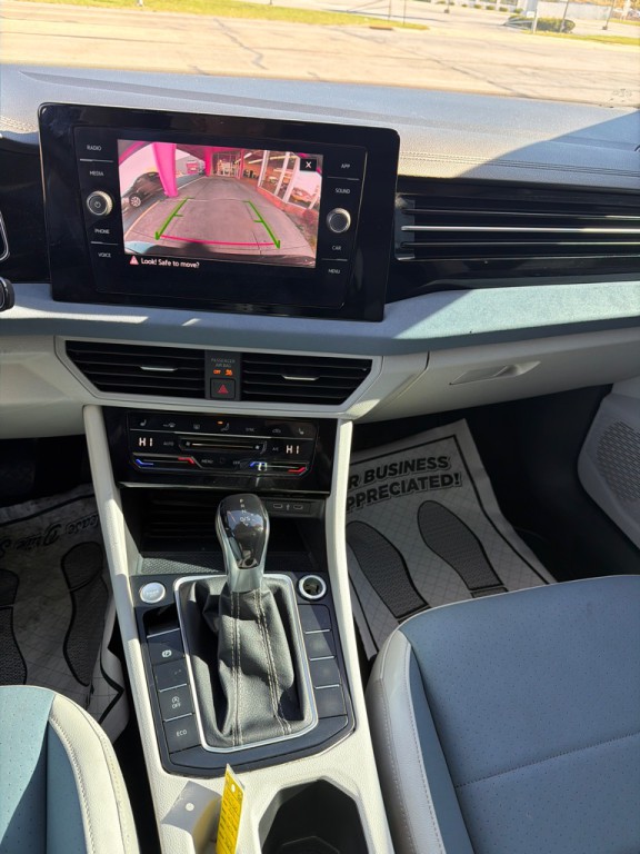 2025 Volkswagen Jetta Image 13