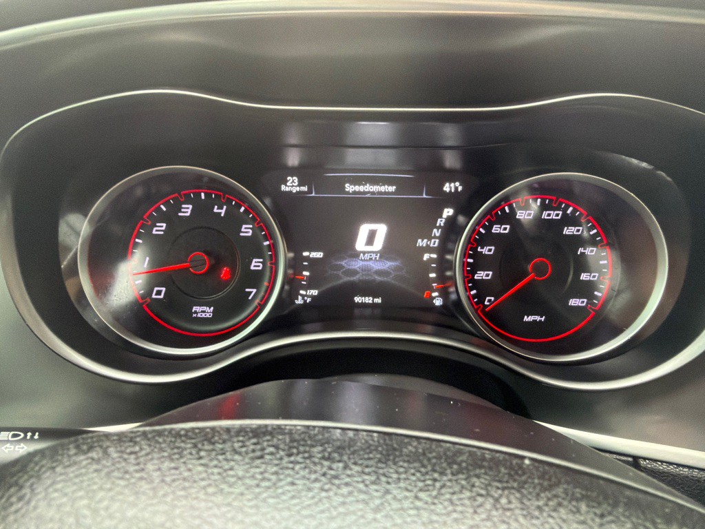 2019 Dodge Charger Image 10