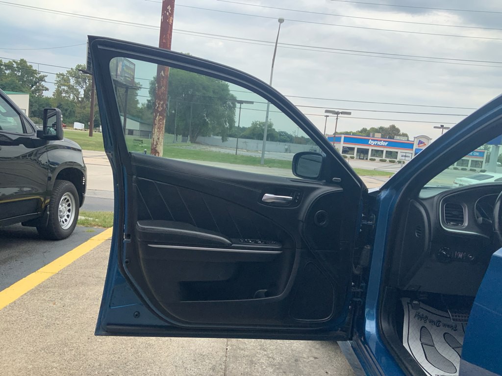 2021 Dodge Charger Image 8