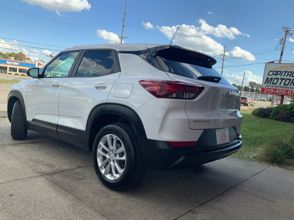 2024 Chevrolet Trailblazer Image 2